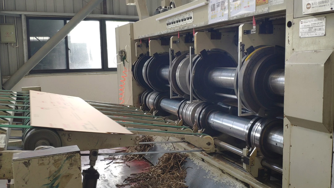 全自動1628三色水性印刷開槽模切機
